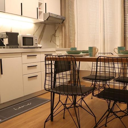 Pine Apartment Тирана Екстериор снимка