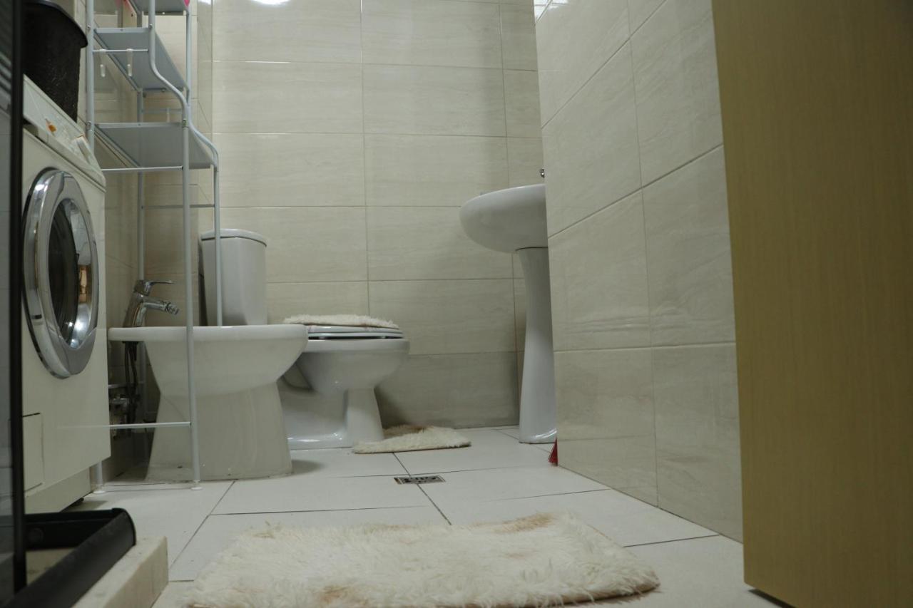 Pine Apartment Тирана Екстериор снимка